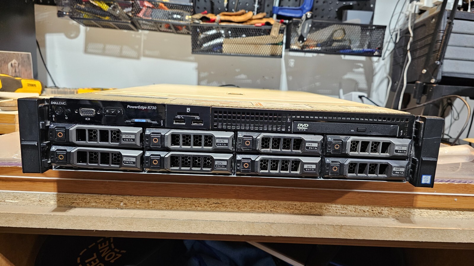 Dell PowerEdge R730 3.5 8 Bay w Trays 256Gb RAM 2x12c CPUs 80GbSSD/2x4Tb Proxmox