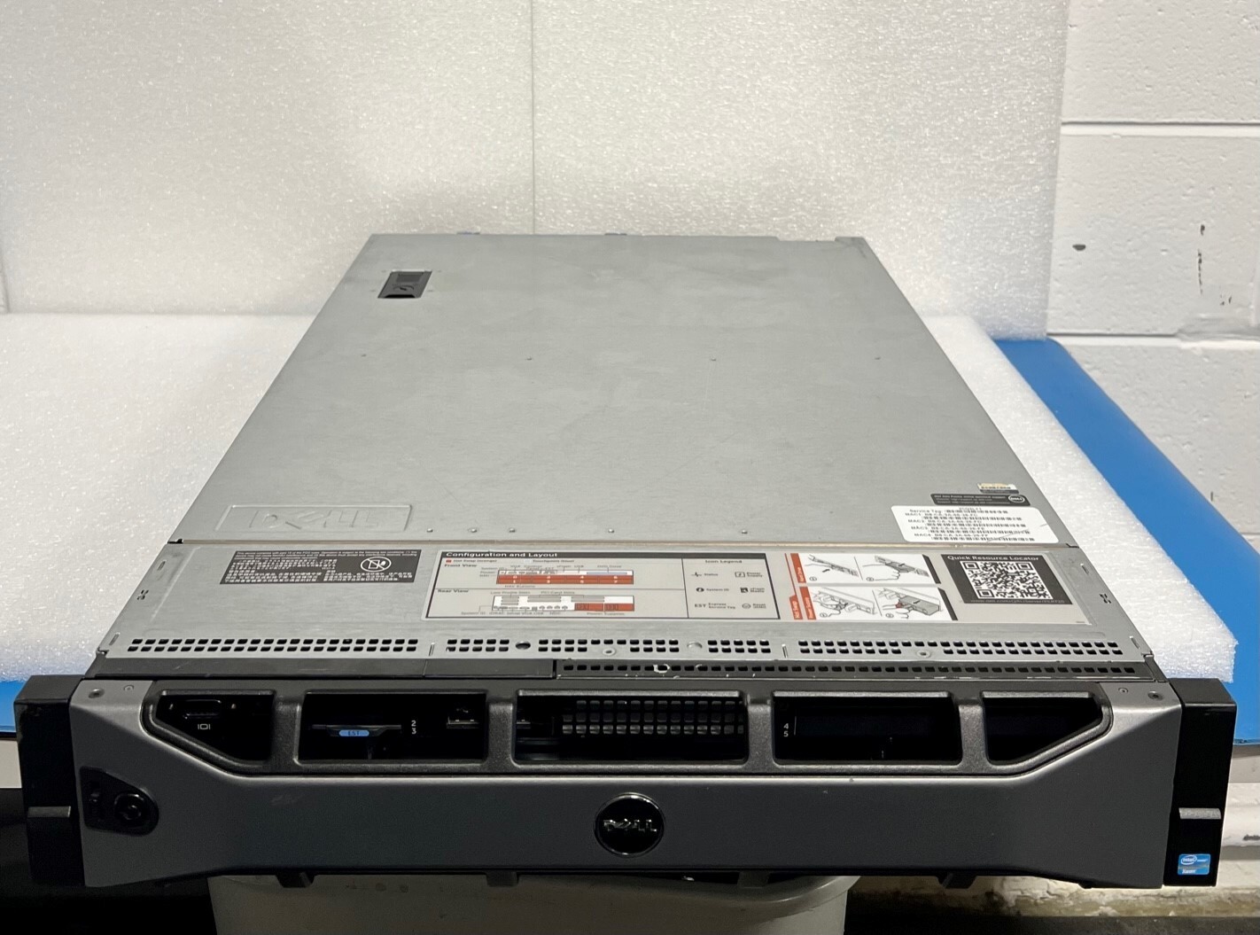 Dell PowerEdge R720 8LFF 3.5″ 2xE5-2690 2.9GHz 128GB RAM H710 ITMODE 32TB HDD