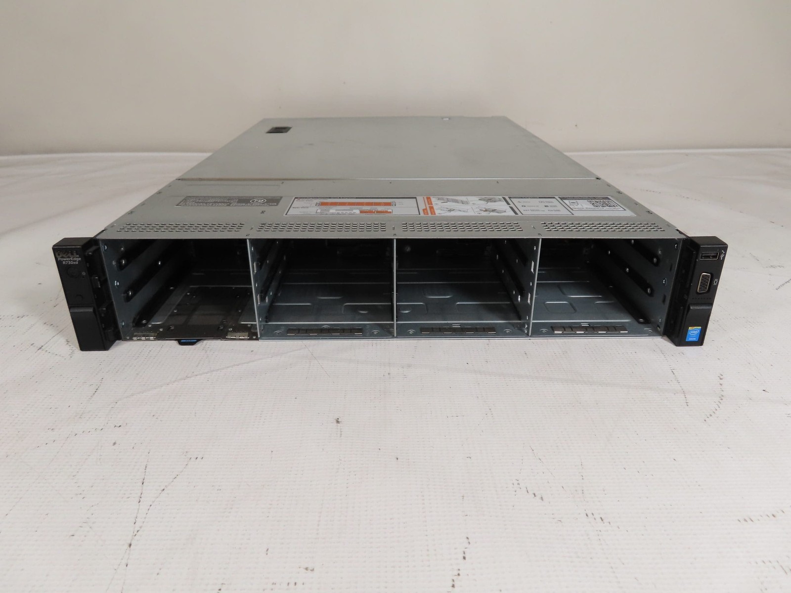 Dell Poweredge R730xd 12LFF + 2SFF / 2x E5-2690 v4 2.6ghz 128b H730 2x1100w