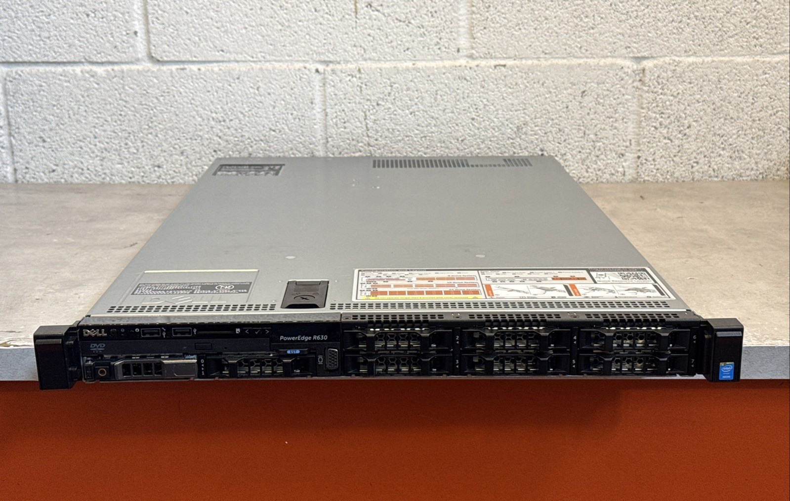 Dell Poweredge R630 Server 8-SFF | E5-2640 V3 | 128GB Ram | 600GB HD | PERC H730