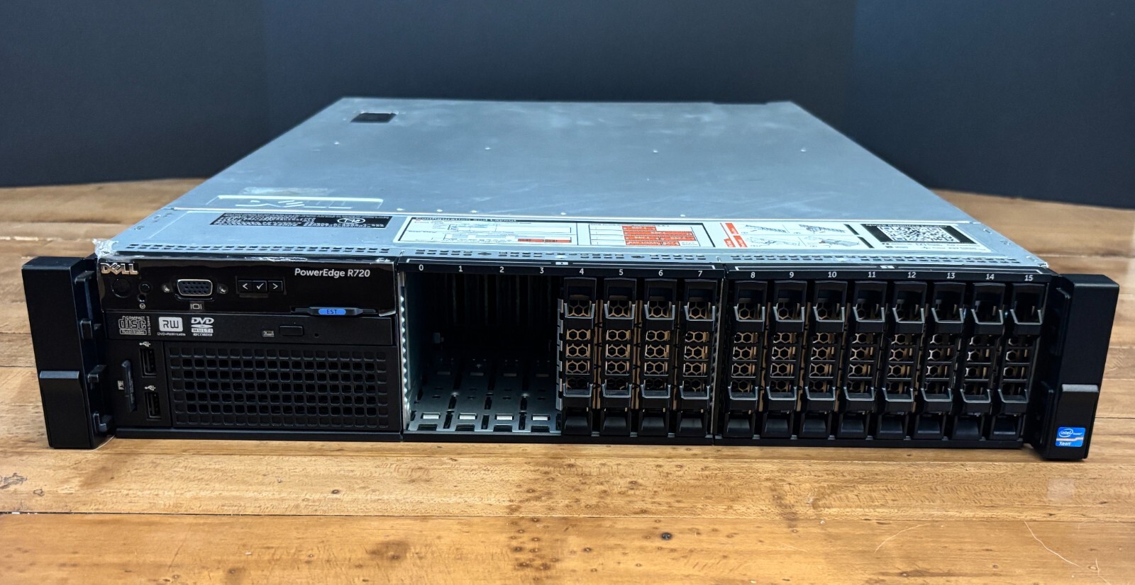 Dell PowerEdge R720 Server (RAID CARD: Perc H710P / NIC: Intel(R) Ethernet 10)