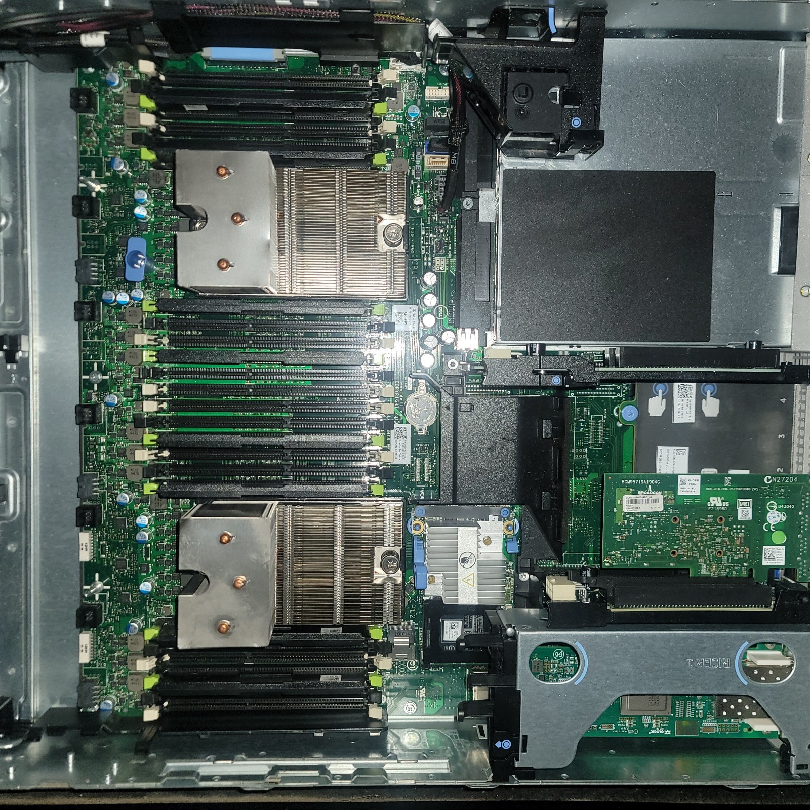 Dell PowerEdge R720 Server Motherboard with 2.8ghz CPUs cn 0020hj 70163