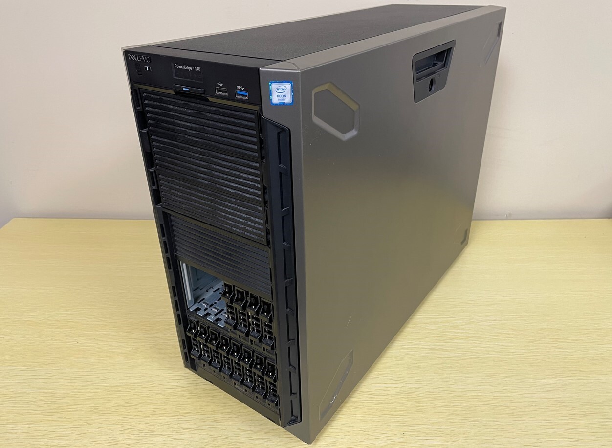 Dell PowerEdge T440 Server Workstation T19W3 2 x Xeon Silver 4180 32GB RAM No HD
