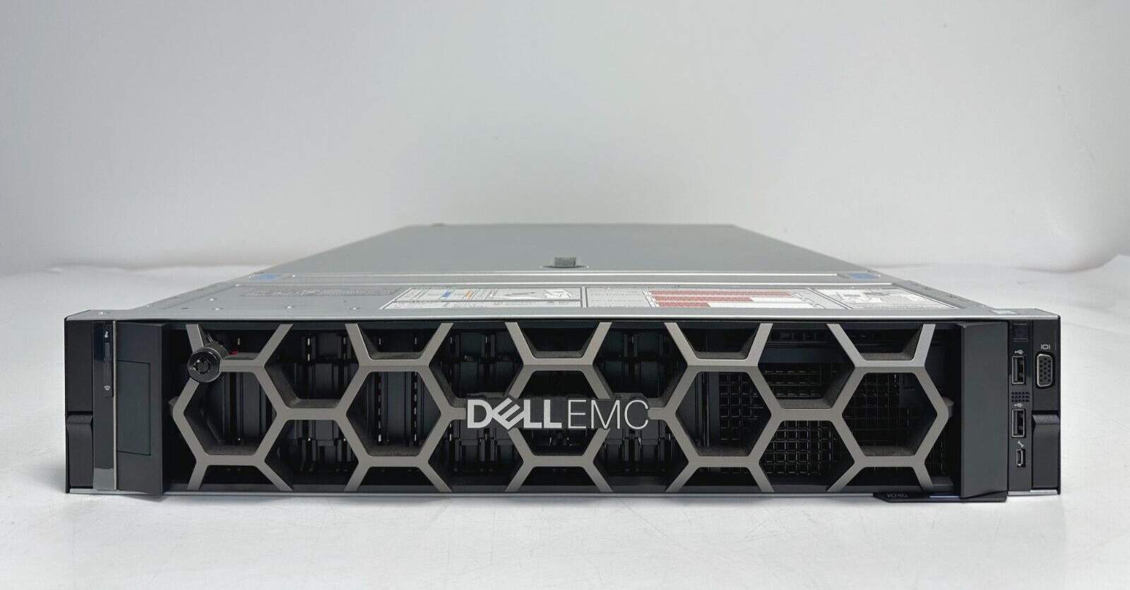 Dell PowerEdge R740 Server 2x Xeon Gold 6126 256GB 2x 1.92TB SAS SSD H730P Rack