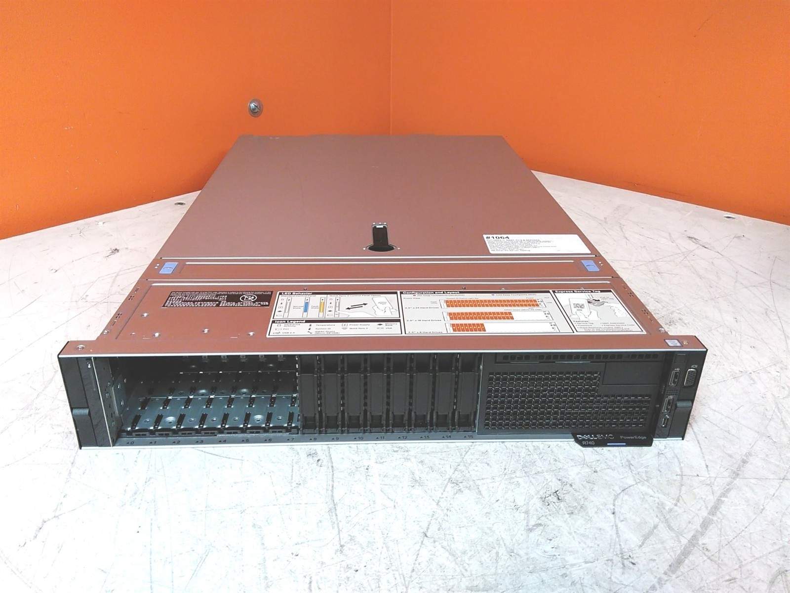 Dell PowerEdge R740 Server 2x Intel Xeon Gold 6126 2.6GHz 640GB Perc H740P