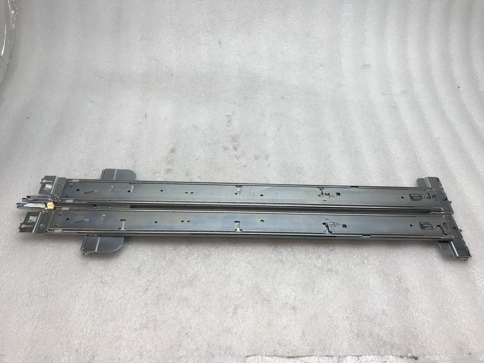 Dell PowerEdge 2U Server Sliding Rail Kit 0FYK4G 061KCY R720 R720XD R730 R730XD