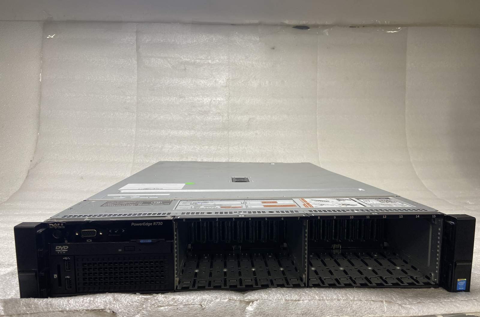 Dell PowerEdge R730 Server Xeon E5-2690 v3 2.60GHz 96GB RAM NO HDD/OS