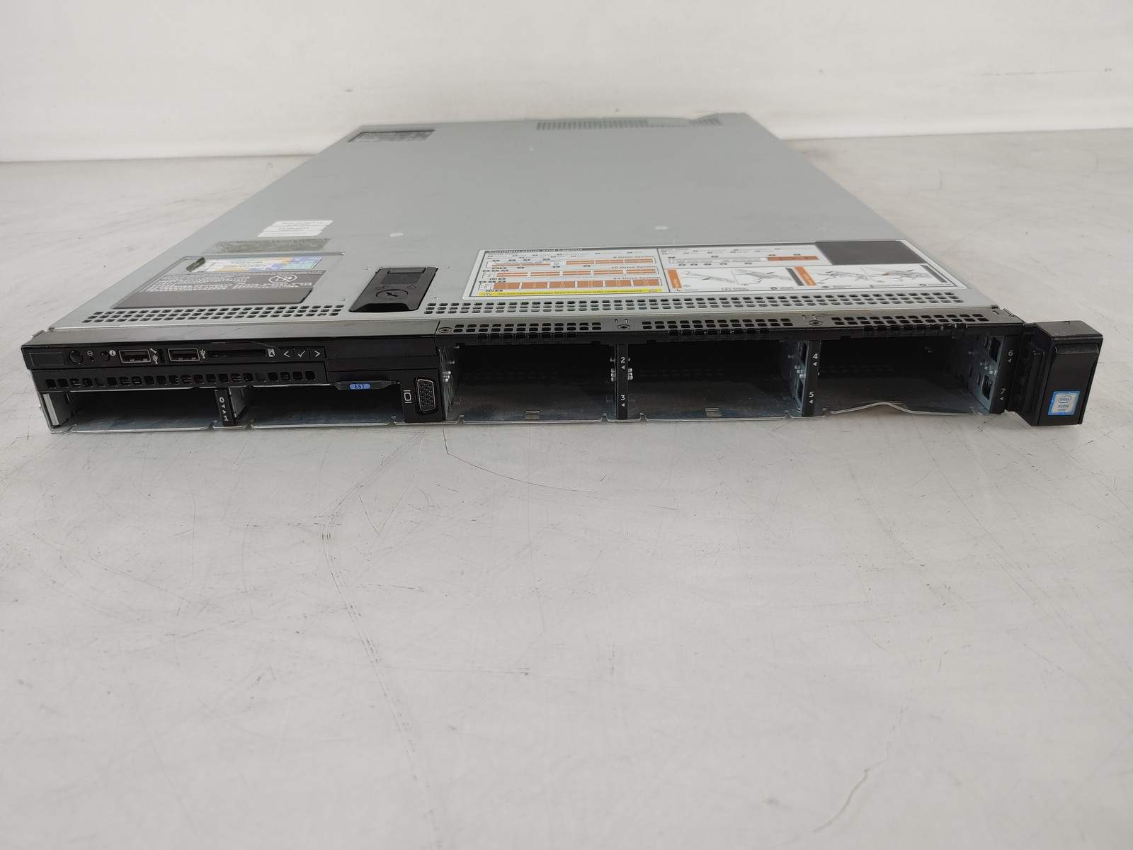 Dell PowerEdge R630 2.40 GHz Intel Xeon E5-2620 v3 64 GB DDR4 Server