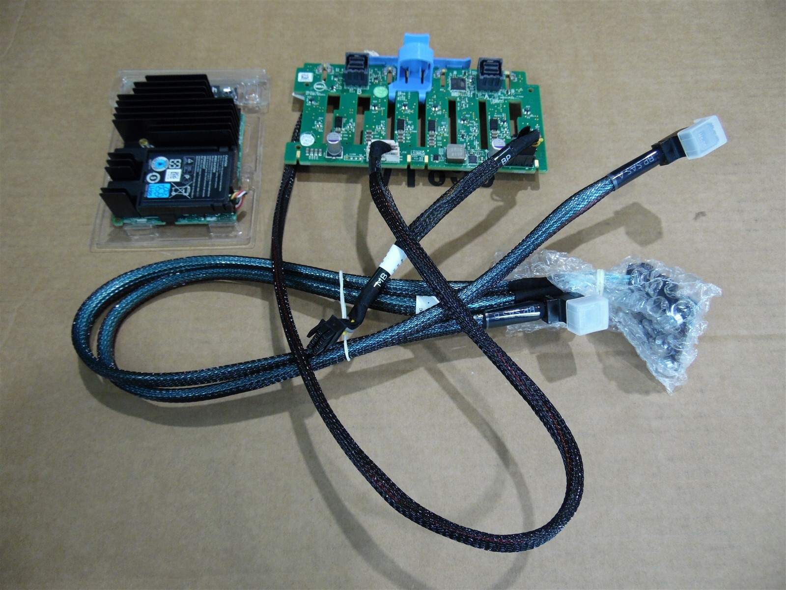 DELL POWEREDGE R730 SERVER 8 BAY BACKPLANE 2.5″ SFF H730P KIT TGNMY F037K 7H4CN