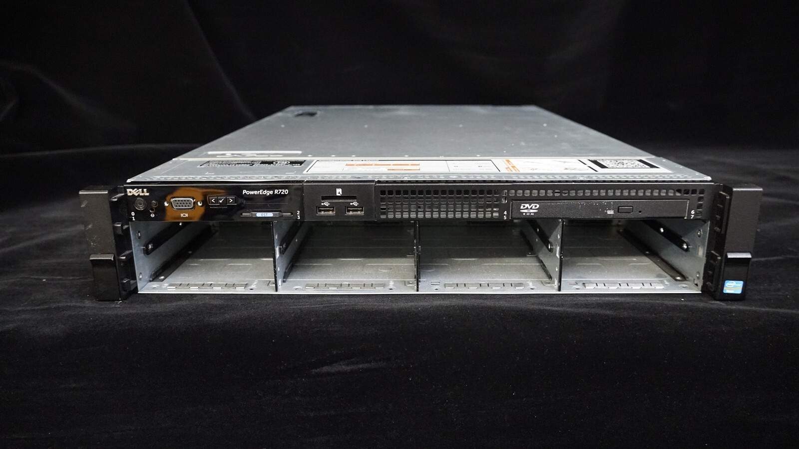 DELL POWEREDGE R720 8LFF 2x 8 CORE E5-2670 2.6GHz 256GB RAM 2x 2TB SSD H710