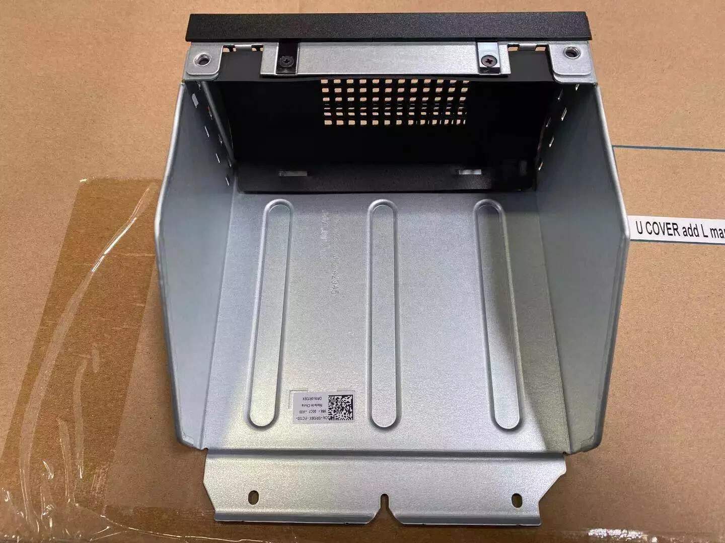 R139X Dell PowerEdge R720 8-Bay 2.5″ HDD Right Blank Filler 0R139X