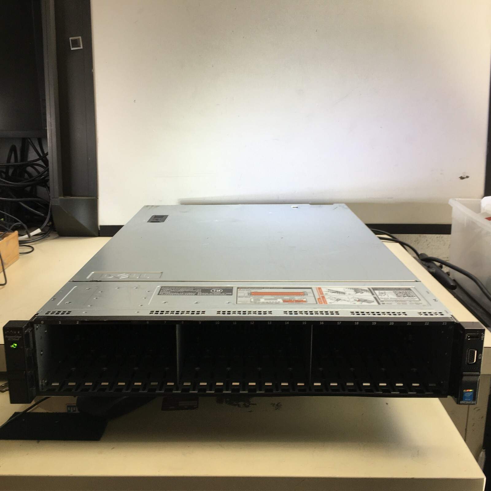 DELL POWEREDGE R730XD 2x E5-2640 v4 @ 2.4GHz + 2x 750W PSU – NO RAM HDD OS
