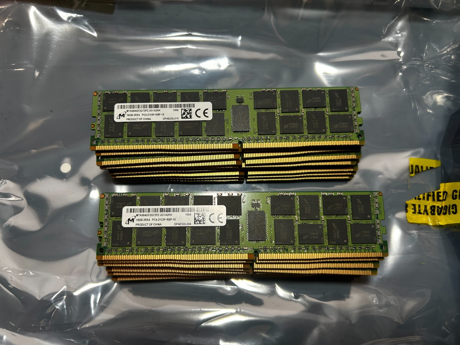 320GB (20x16GB) 16GB 2RX4 PC4-2133P-RBP-10 Memory for Dell PowerEdge R630