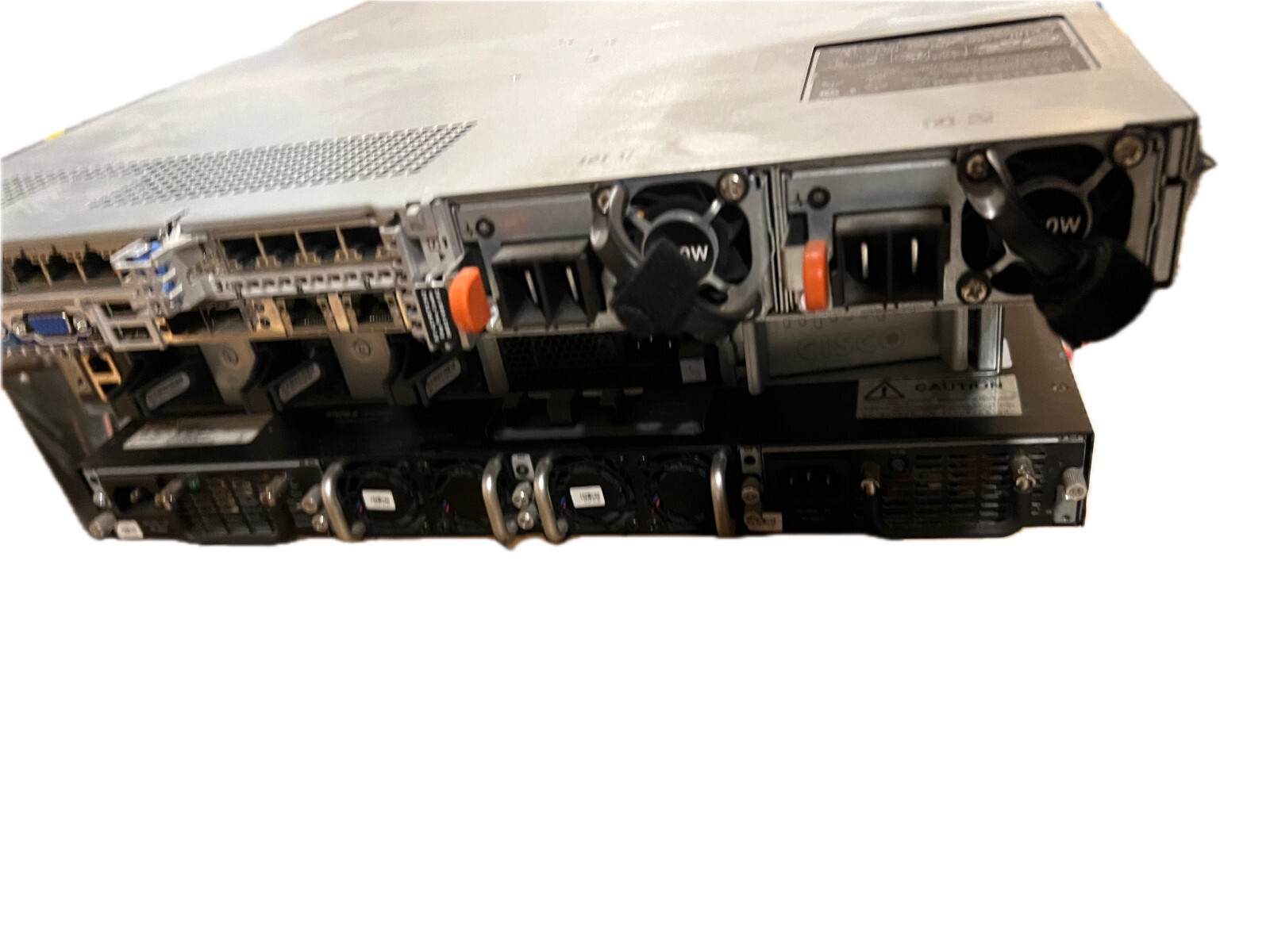 Used Dell PowerEdge R630 2xXeon E5-2630 2.2GHz, H730, DC POWER, 16GB, 600 GB SAS