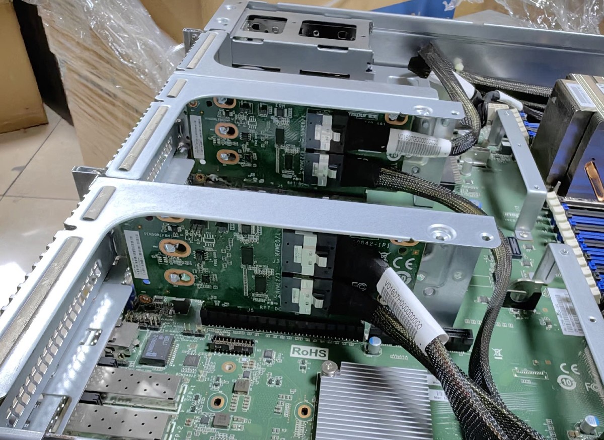 Inspur SA5212 H5 12×3.5″(12NVME)+2X2.5″ Server With 2x 6138 CPU/512GB RAM/1T SSD