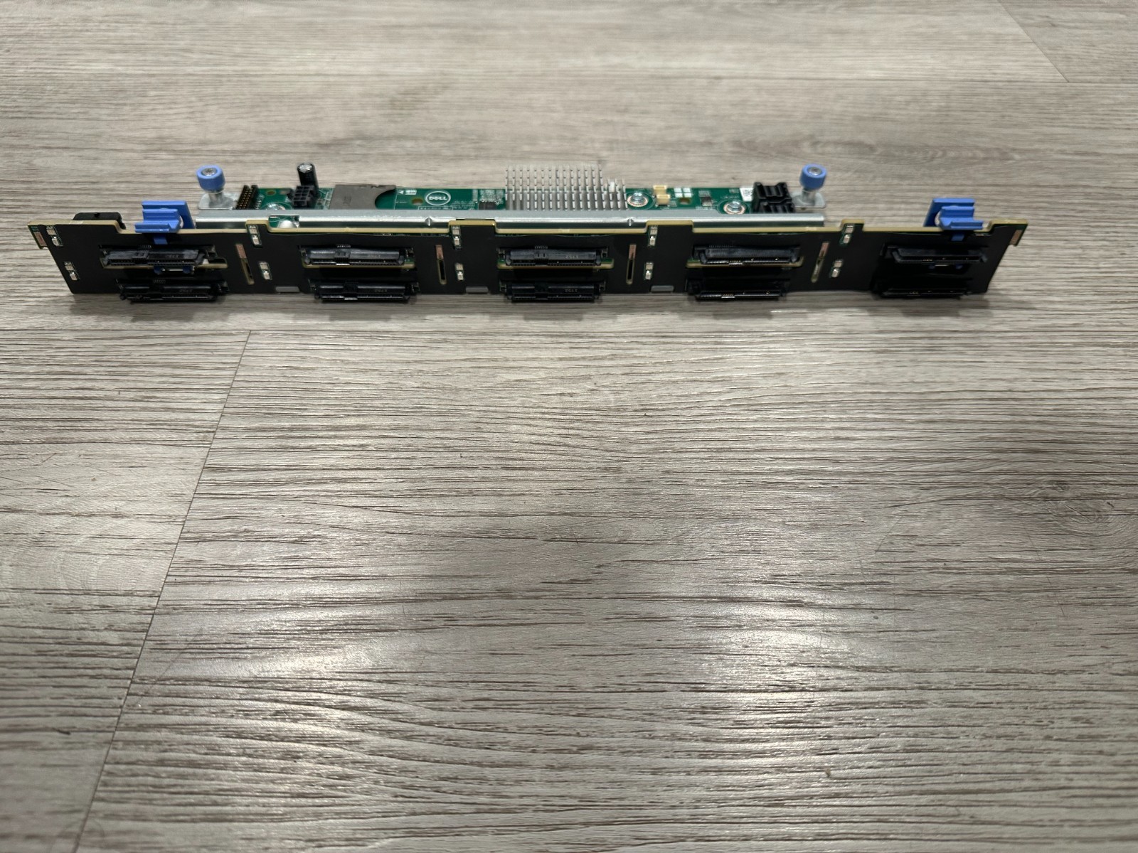 HDD 10 BAY BACKPLANE 2.5″ SFF SAS SATA DELL POWEREDGE R630 SERVER 3XTYM 22VC9