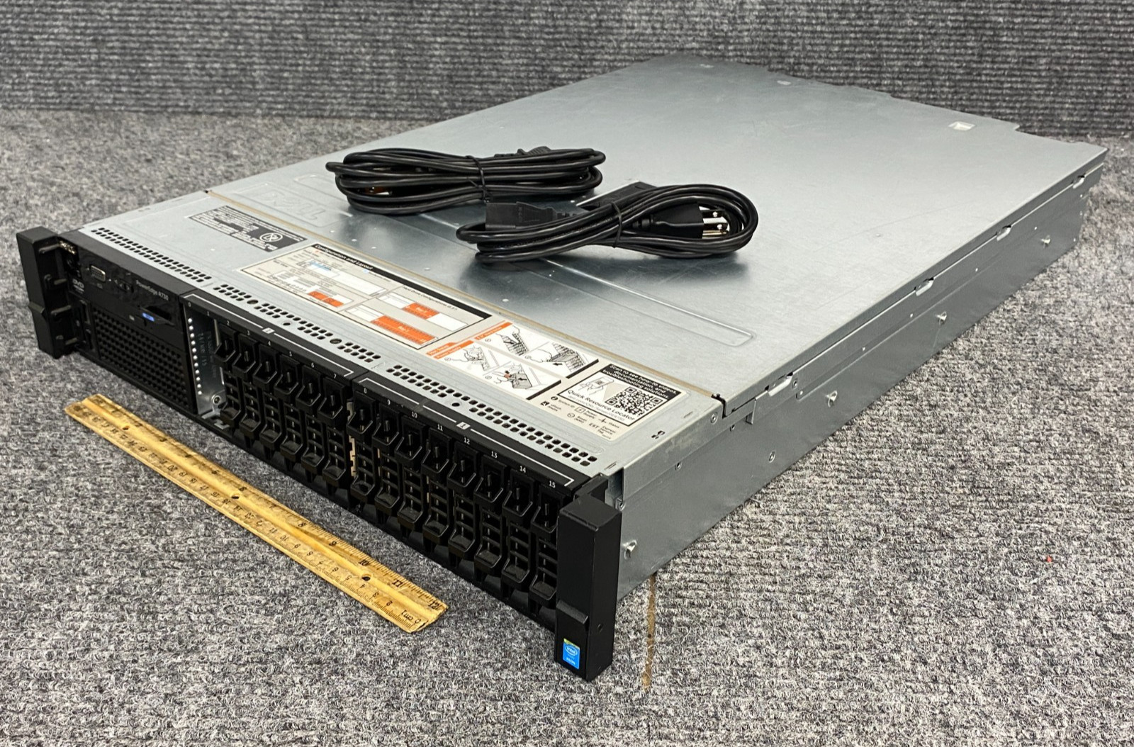 Dell PowerEdge R730 Server w/ 2x Intel Xeon E5-2687W v3, 32GB, 2x PSU &Cords