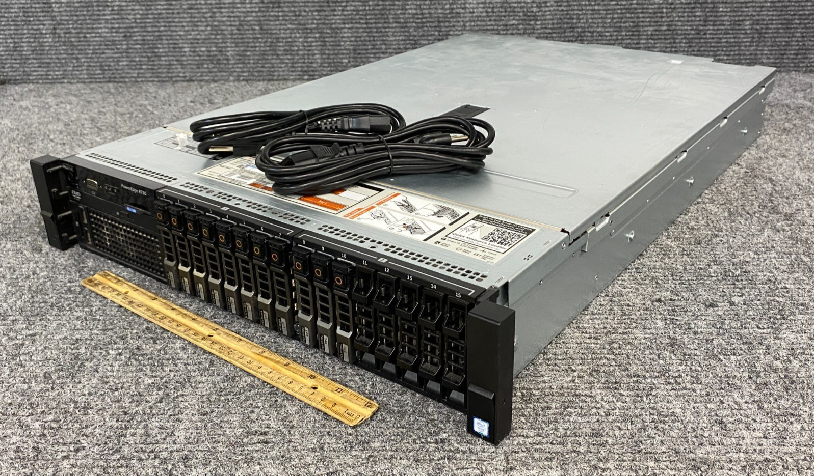 Dell PowerEdge R730 Server w/ 2x Xeon E5-2640, 16GB RAM, PERC H730, 2x PSU