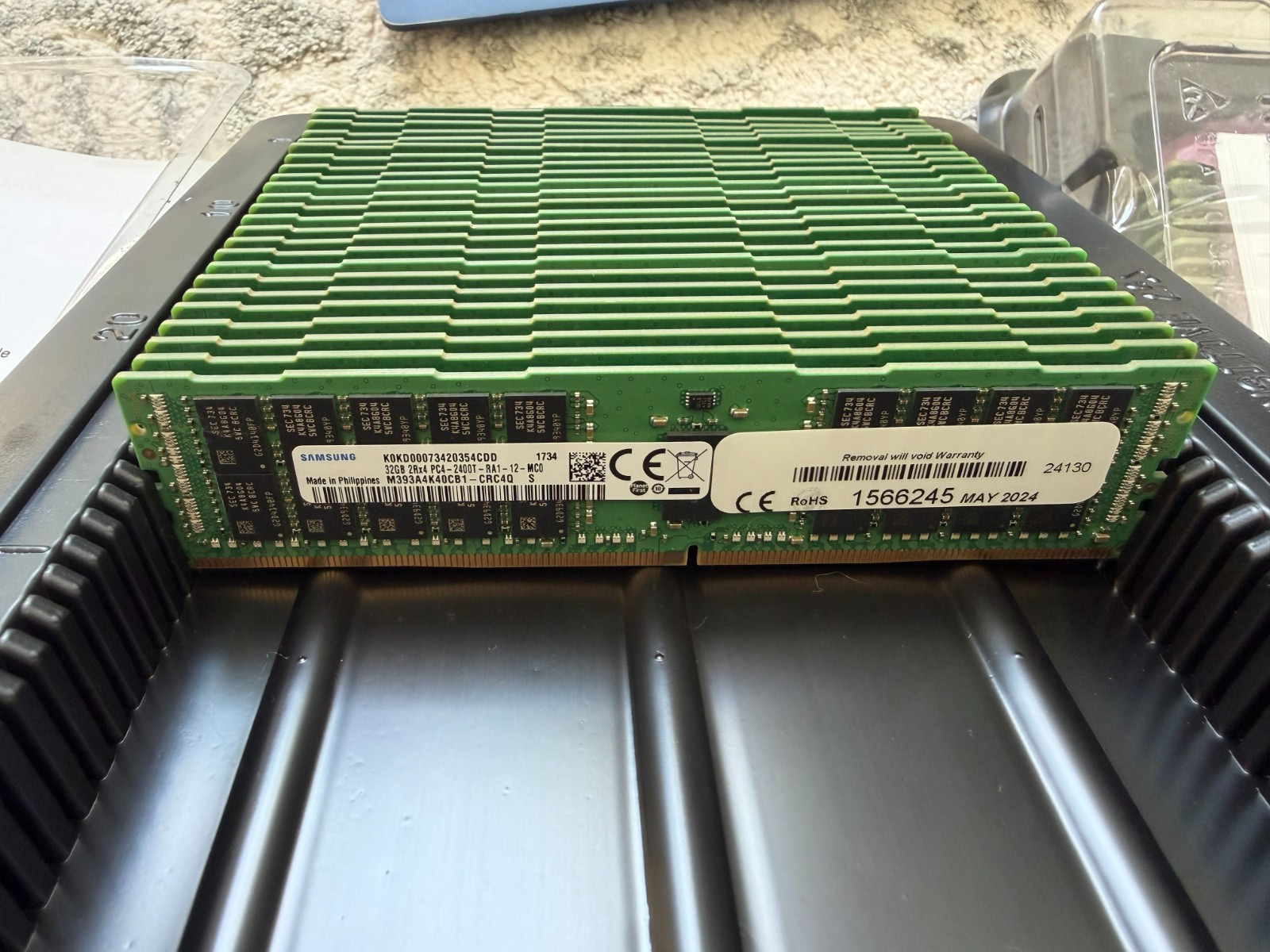 768GB (24x32GB) PC4-19200T-R DDR4 ECC Reg Server Memory RDIMM RAM (Samsung)